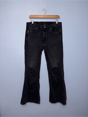 American Eagle | Black Distressed Bootcut Jeans | Size 8